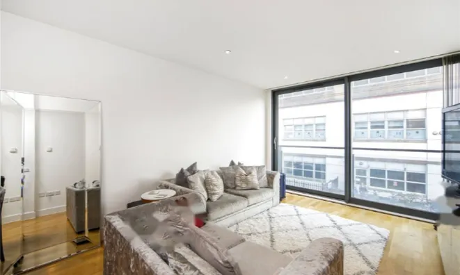 Недвижимость Fulham Road: 10