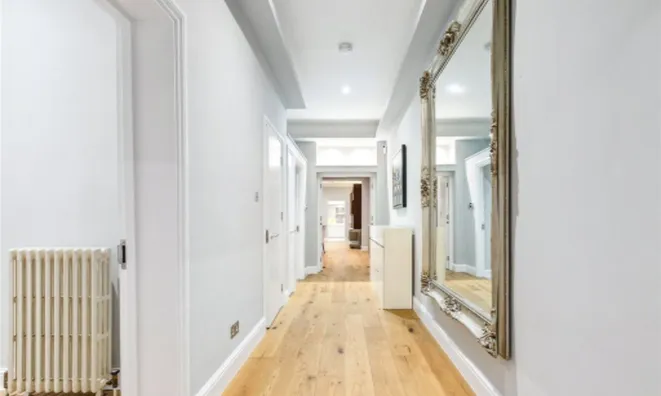 Недвижимость Redcliffe Square: 1