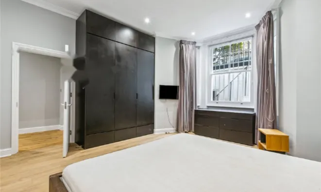 Недвижимость Redcliffe Square: 5