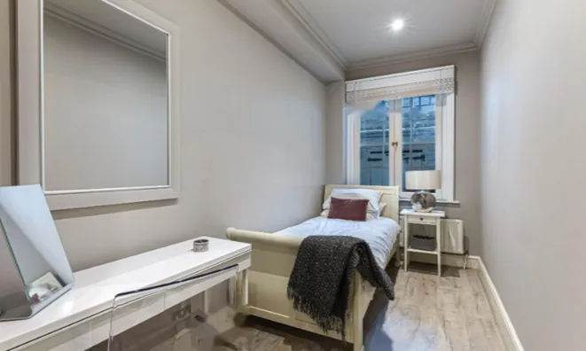 Недвижимость Chelsea Embankment: 4