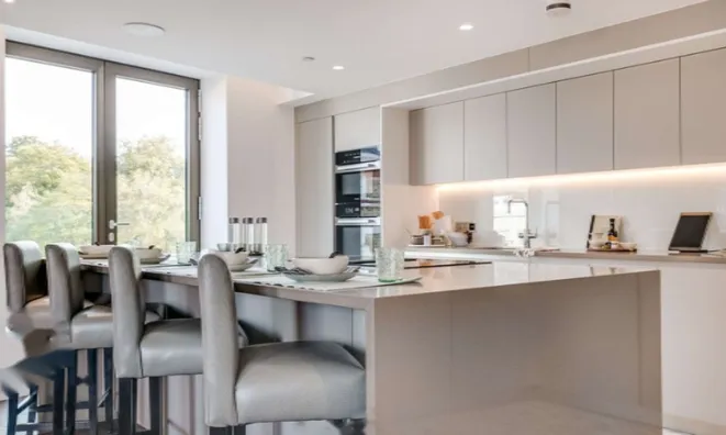 Недвижимость Old Church Street: 8