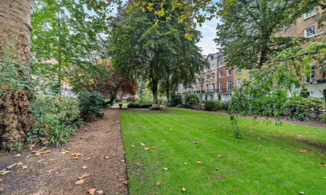 Недвижимость Brompton Square, Chelsea: 8
