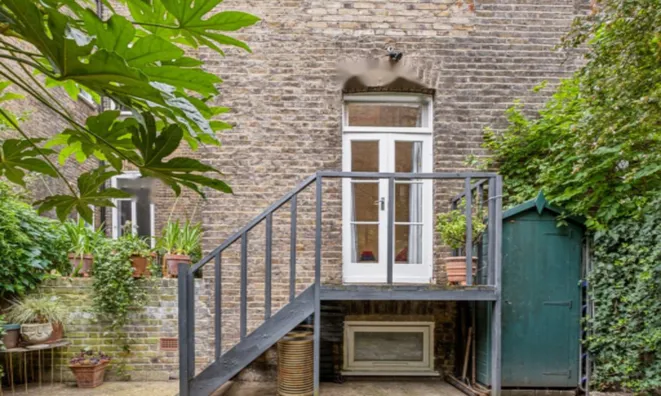Недвижимость Cheyne Gardens: 1