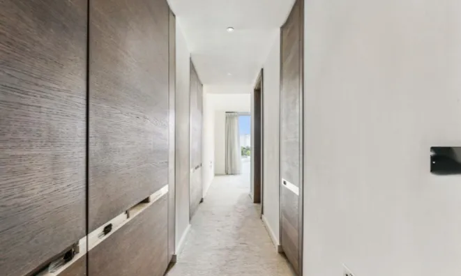 Недвижимость Waterfront Drive: 3