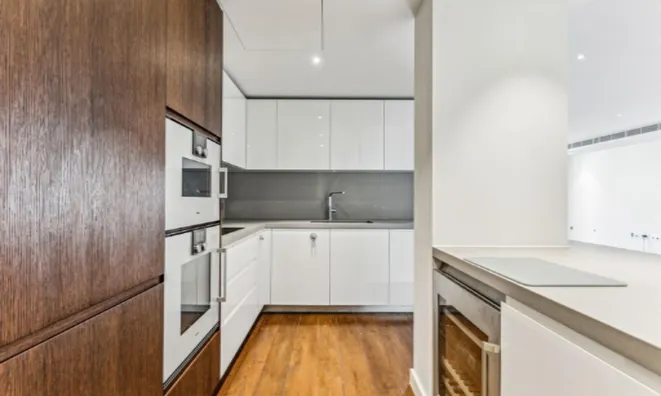 Недвижимость Waterfront Drive: 7