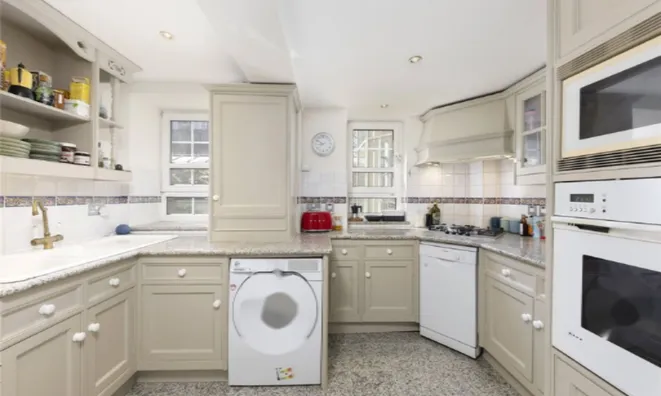 Недвижимость Crown Lodge, 12 Elystan Street: 10