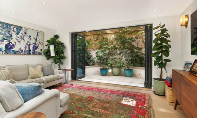 Недвижимость Walpole Street: 10