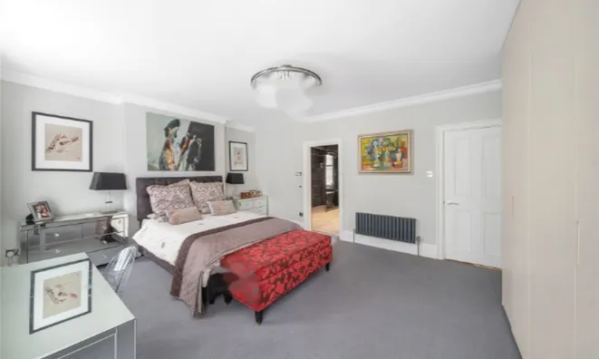 Недвижимость Rawlings Street: 2