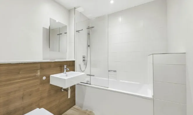 Недвижимость Finborough Road: 2