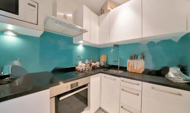 Недвижимость Barker Street: 10