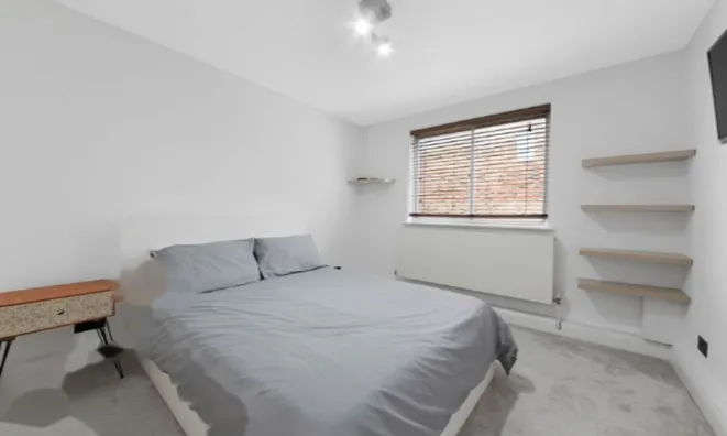 Недвижимость Stadium Street: 3