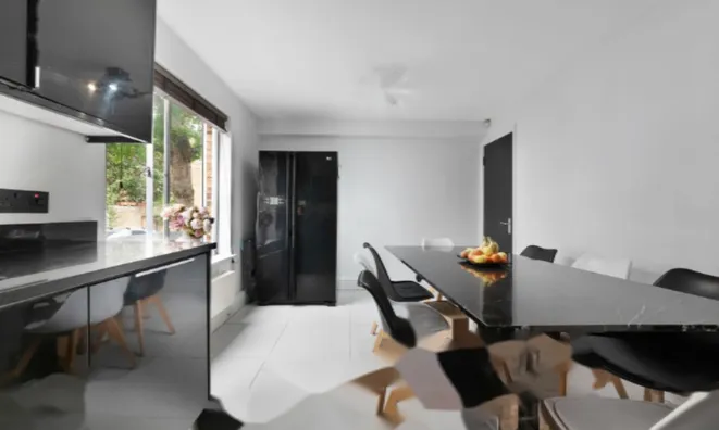 Недвижимость Stadium Street: 14