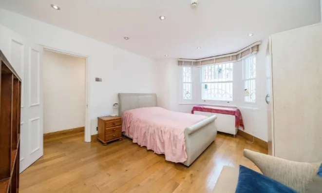 Недвижимость Burnaby Street, Chelsea: 1