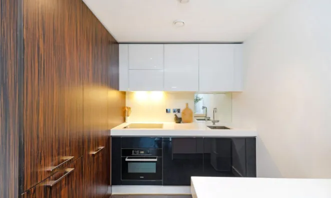 Недвижимость Gatliff Road: 8