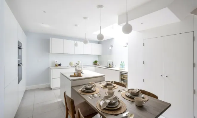 Недвижимость Glebe Place: 22