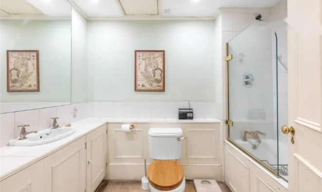 Недвижимость Sloane Court West: 3