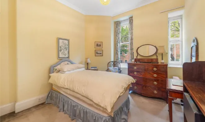 Недвижимость Sloane Court West: 4