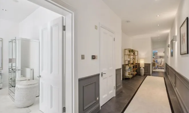 Недвижимость Redcliffe Square: 6