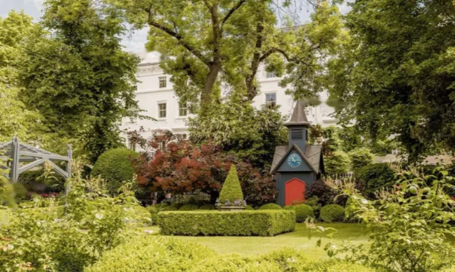 Недвижимость Rose Square, Fulham Road: 2