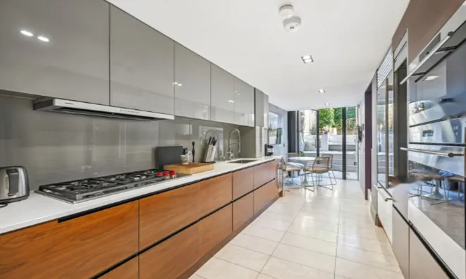 Недвижимость Park Walk: 22