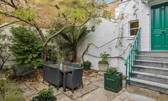 Недвижимость Bury Walk: 2