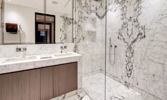 Недвижимость Cheval Place: 3