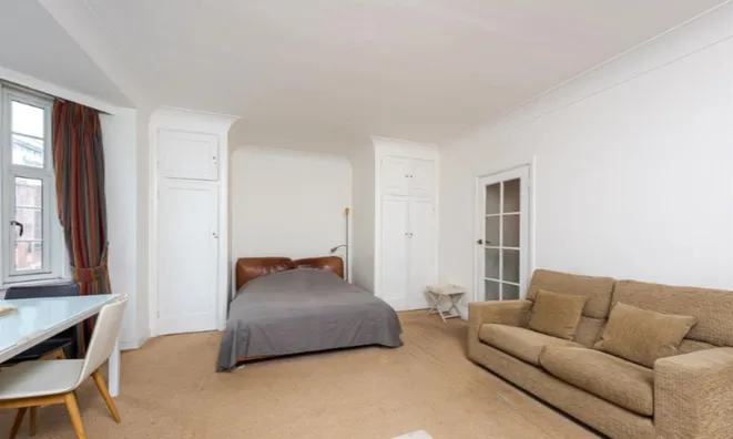 Недвижимость Drayton Gardens: 2