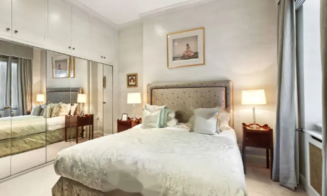 Недвижимость Cheyne Gardens: 2