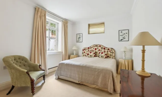 Недвижимость Cheyne Gardens: 14