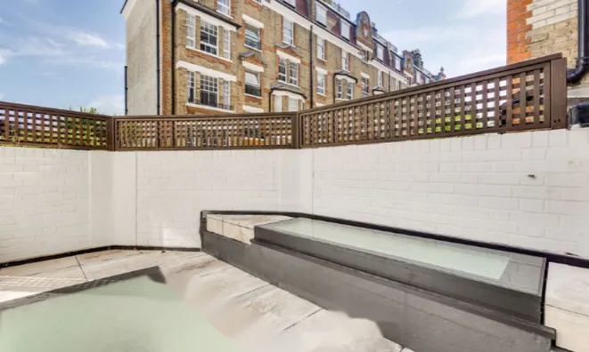 Недвижимость Walton Street: 8