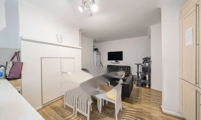 Недвижимость Drayton Court, Chelsea: 1