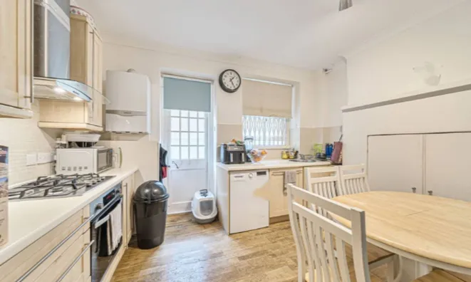 Недвижимость Drayton Court, Chelsea: 6