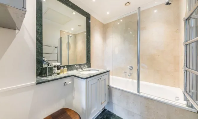 Недвижимость Coleridge Gardens, Chelsea: 1