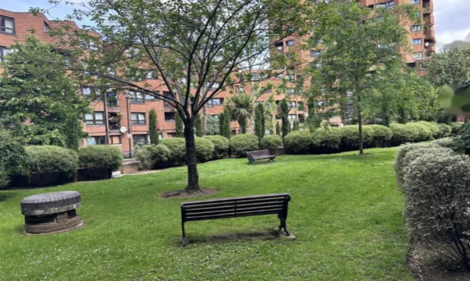 Недвижимость Blantyre Walk: Worlds End Estate: 12