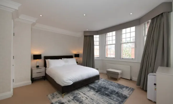 Недвижимость Egerton Gardens: 4