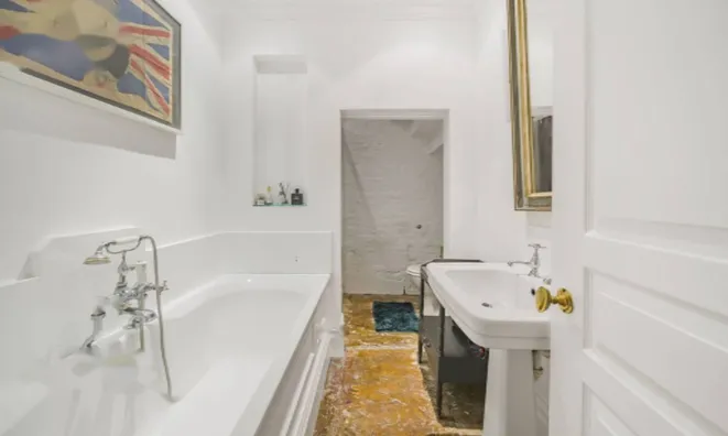 Недвижимость Roland Gardens, South Kensington: 2