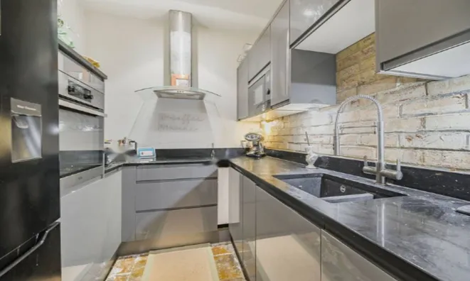 Недвижимость Roland Gardens, South Kensington: 10