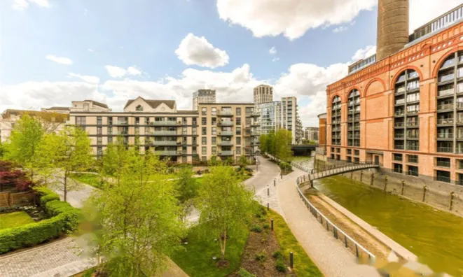 Недвижимость Compton House: 10