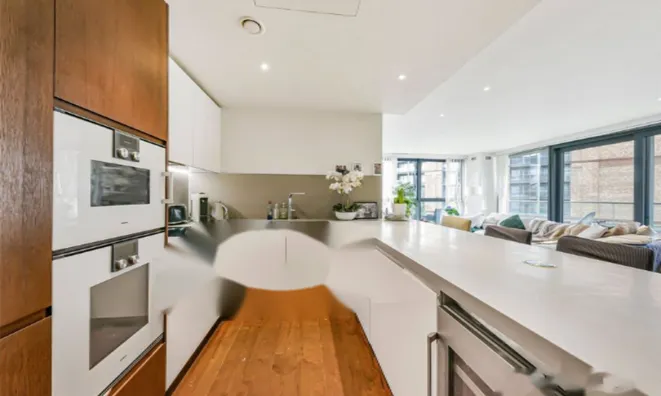 Недвижимость Compton House: 14