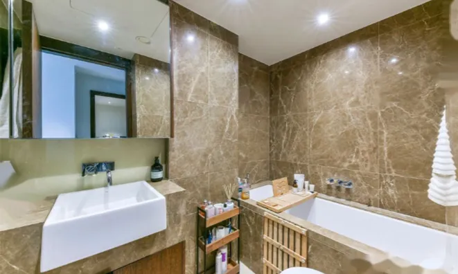 Недвижимость Compton House: 18