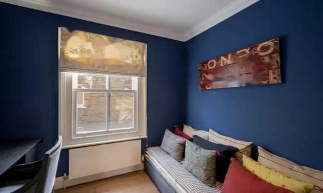 Недвижимость Redesdale Street: 8