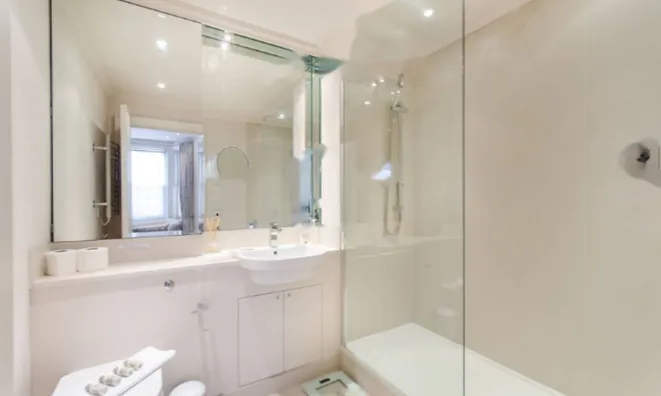 Недвижимость Redcliffe Square, Chelsea: 2