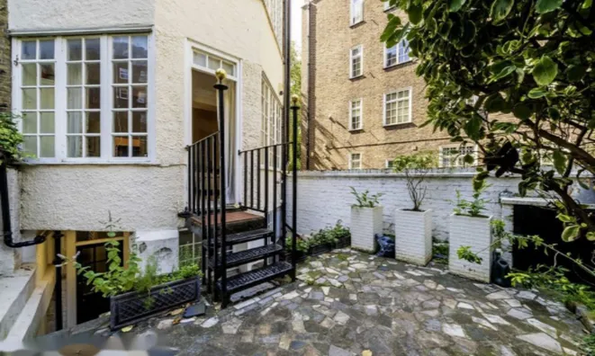 Недвижимость Cheyne Walk, Chelsea: 1
