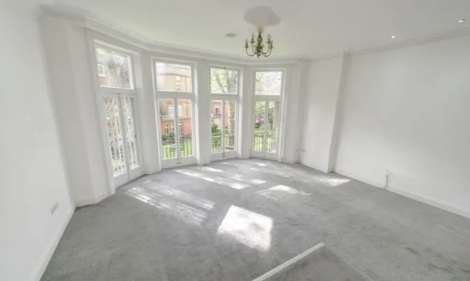 Недвижимость Egerton Gardens: 1