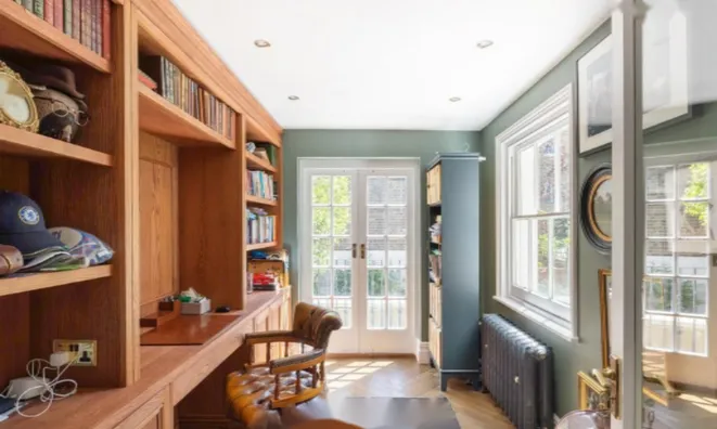 Недвижимость Redcliffe Place: 6