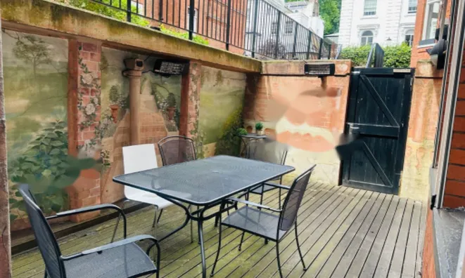 Недвижимость —: 11