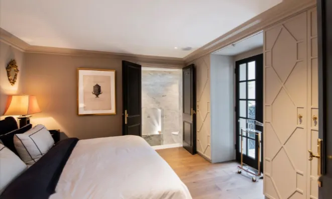 Недвижимость Redcliffe Square: 1