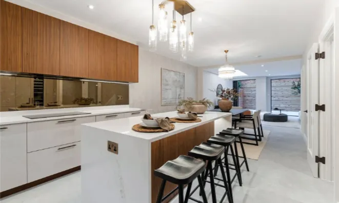 Недвижимость Seymour Walk: 14