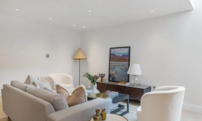 Недвижимость Old Church Street: 16