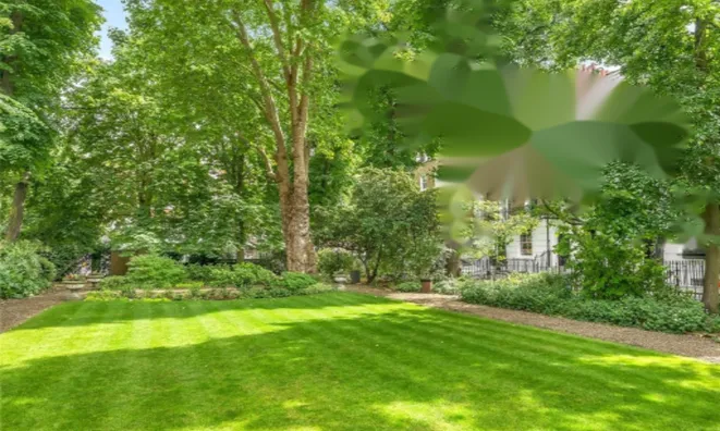 Недвижимость Brompton Square: 10